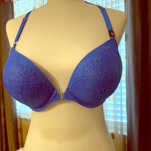 Victoria’s Secret NWT Bombshell Bra.